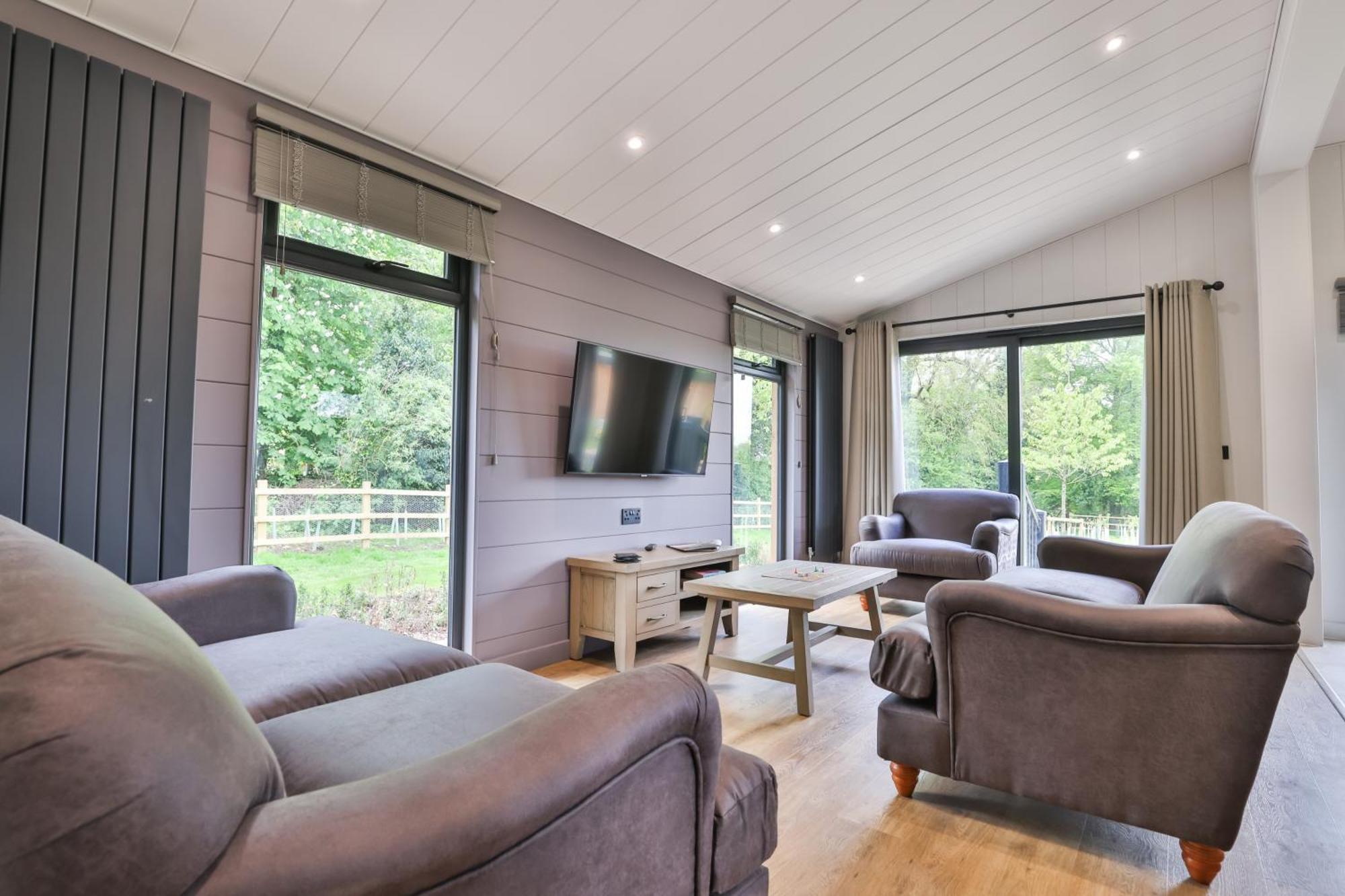 Blenheim Palace Lodge Retreat วูดสต็อก ภายนอก รูปภาพ